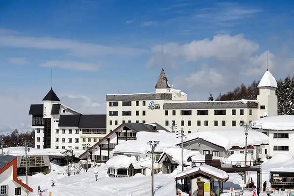 夜発バス/新宿・池袋発 ホテルタガワ 竜王スキーパーク 選べるリフト券|ゲレンデ直結で館内にレンタル・売店も揃えた好立地ホテル☆1